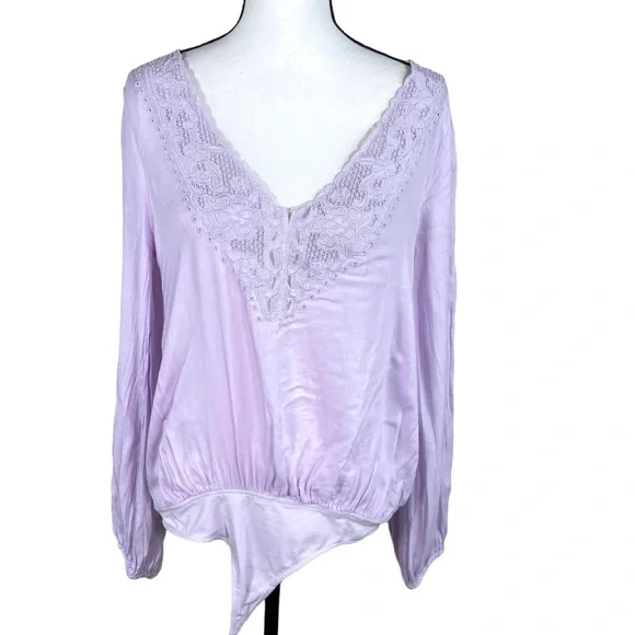 Free People Jezebel Relaxed Elegant Lilac Bodysuit - Picture 2 of 8